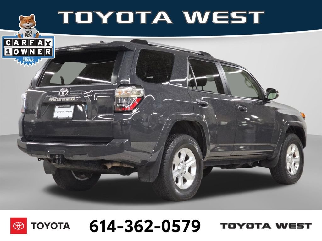 Used 2024  Toyota SR5 Premium image 7
