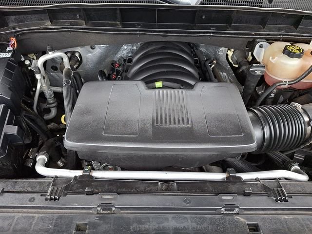 Used 2022 Black GMC AT4 image 29