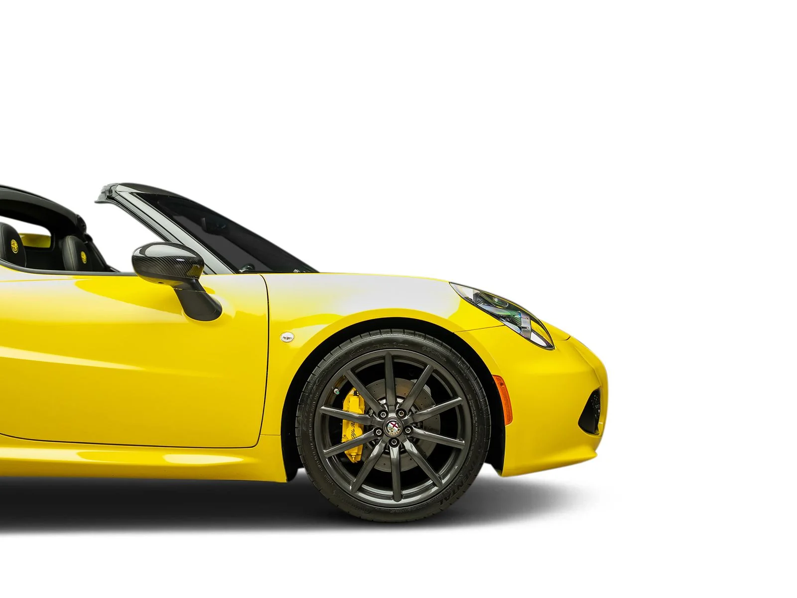 Used 2016 Yellow Alfa Romeo Base image 29