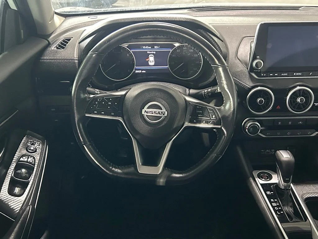 Used 2022 Aspen White TriCoat Pearl Nissan SV image 8