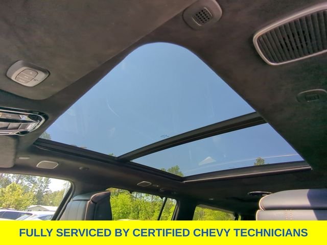 Used 2024 White Jeep Series III image 35