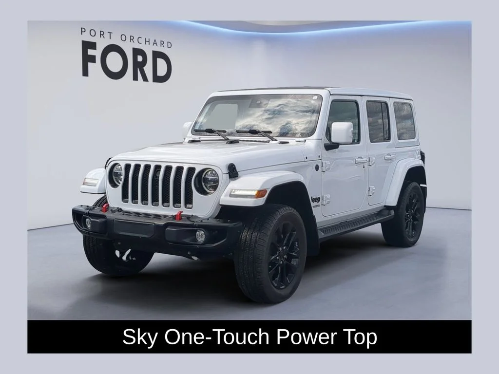 2022 Jeep Wrangler High Altitude's photo