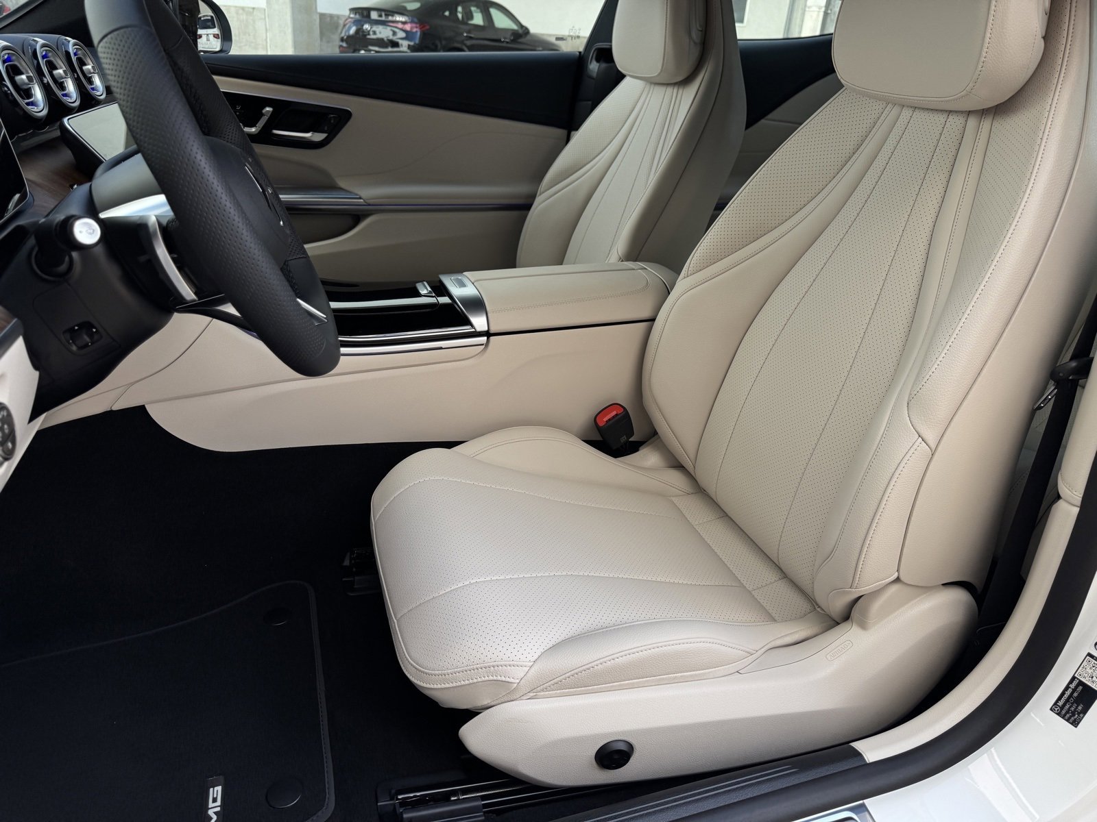 New 2026 Polar White Mercedes-Benz CLE 300 image 37