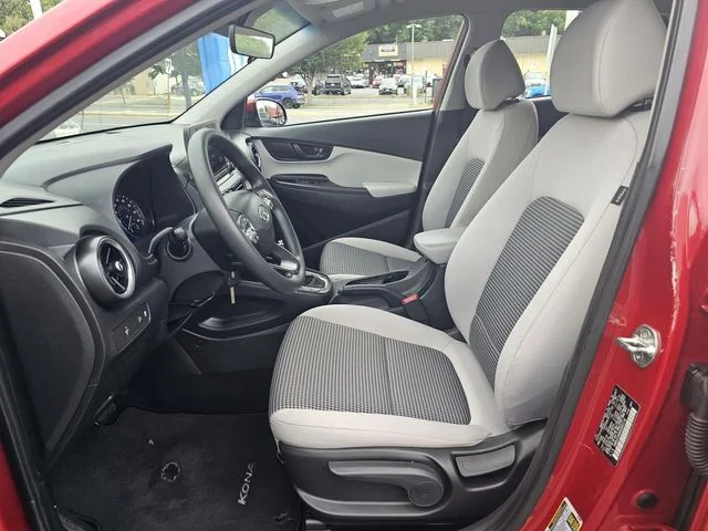 Used 2022 Pulse Red Hyundai SE image 21