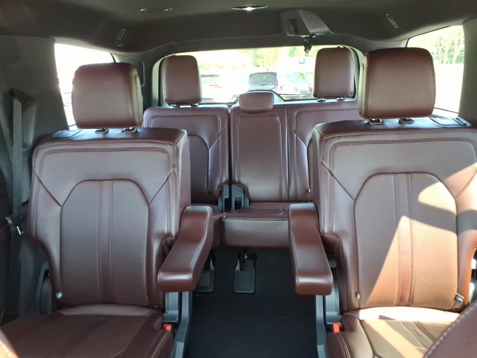 Used 2024  Ford Limited image 24