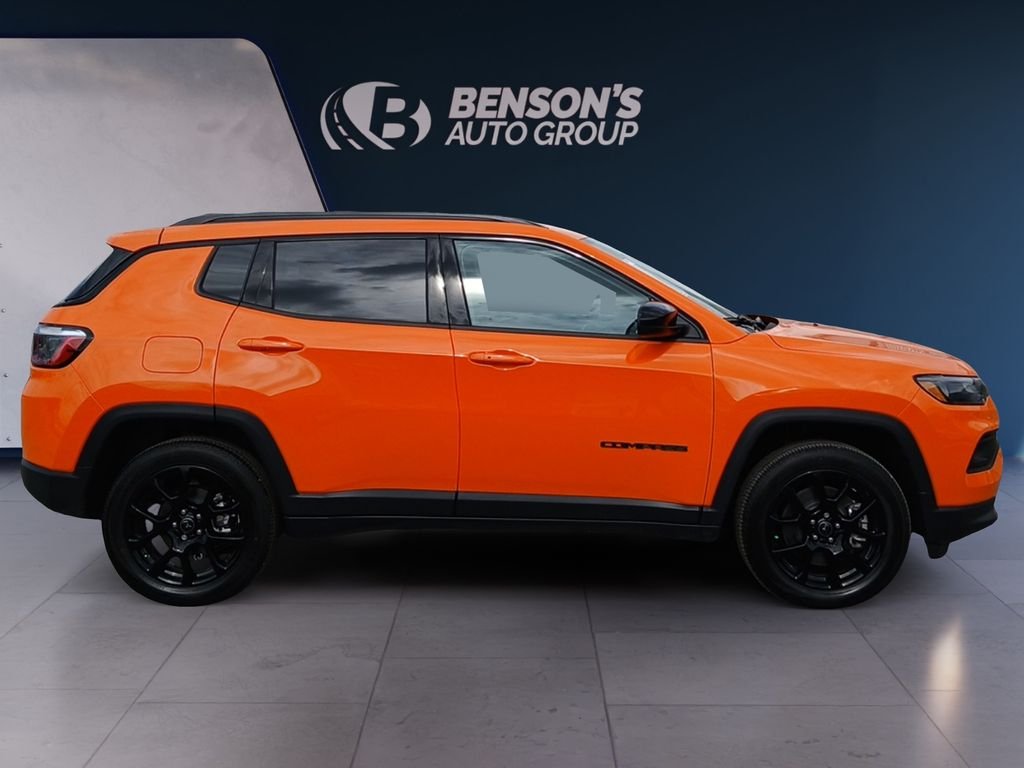 New 2026 Joose Exterior Paint Jeep Latitude image 6