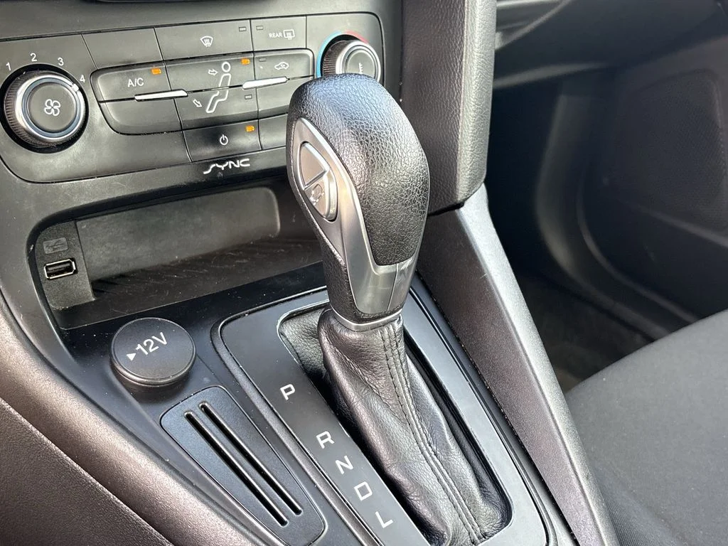 Used 2018 Magnetic Ford S image 21