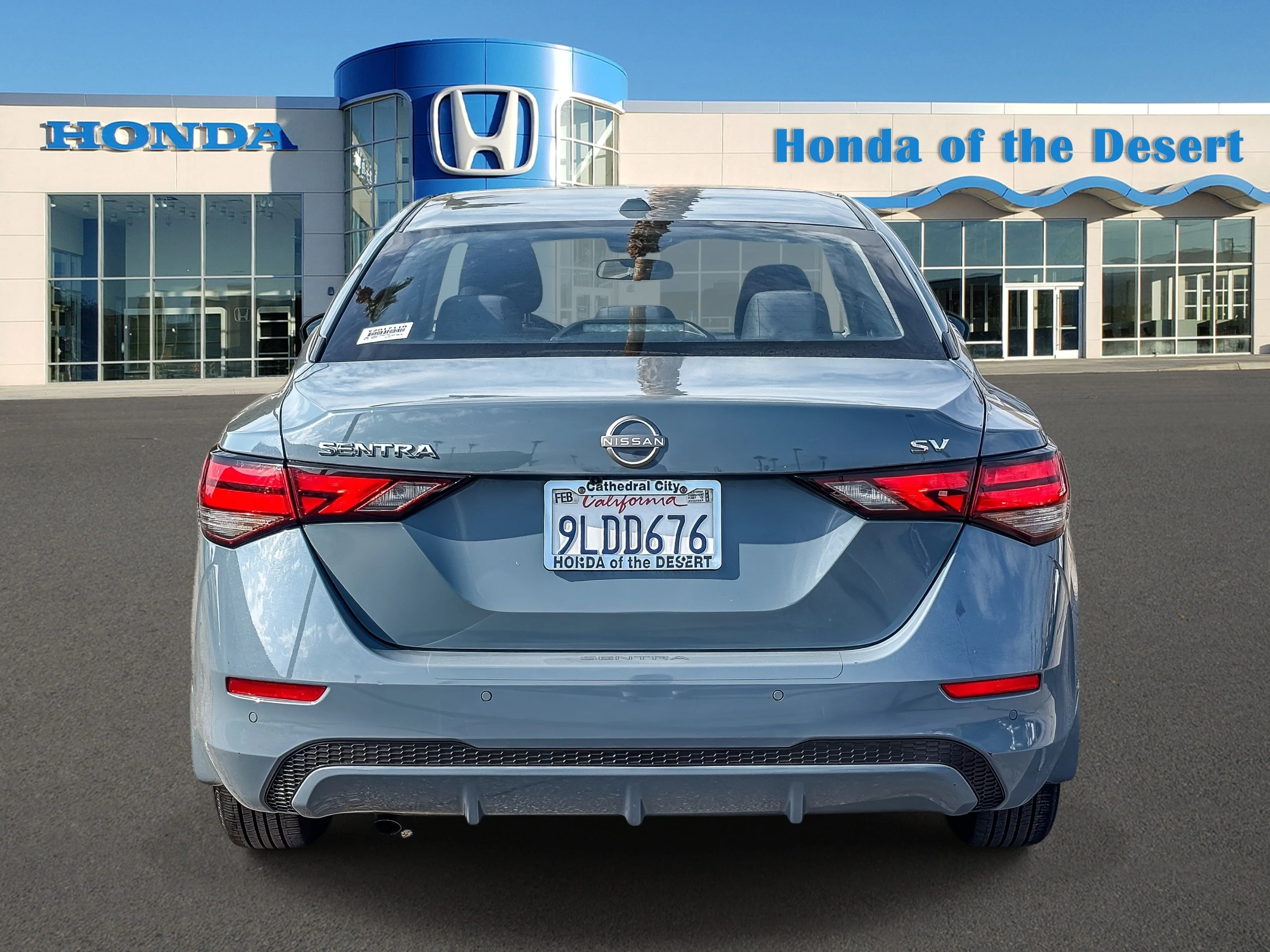 Used 2024 Atlantic Gray Metallic Nissan SV image 5