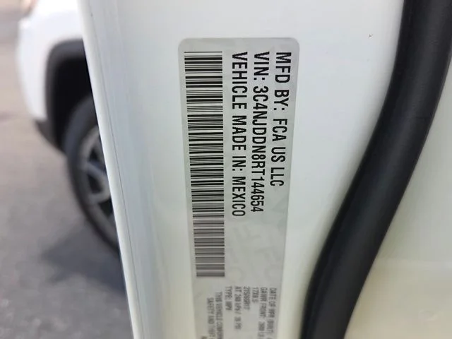 Used 2024 White Jeep Trailhawk image 7