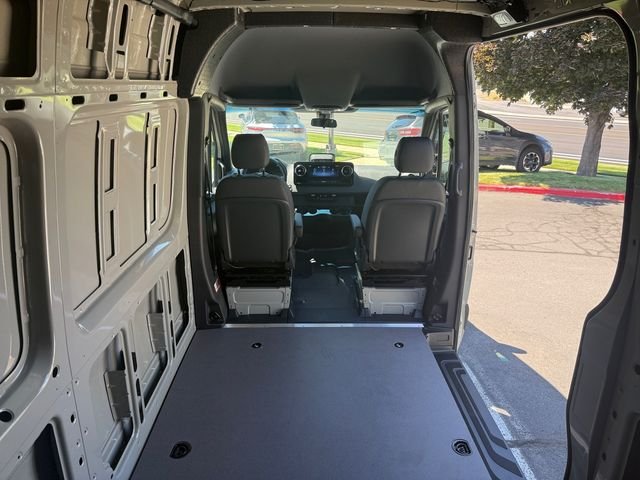 New 2026 Stone Gray Mercedes-Benz Cargo 144 WB image 27