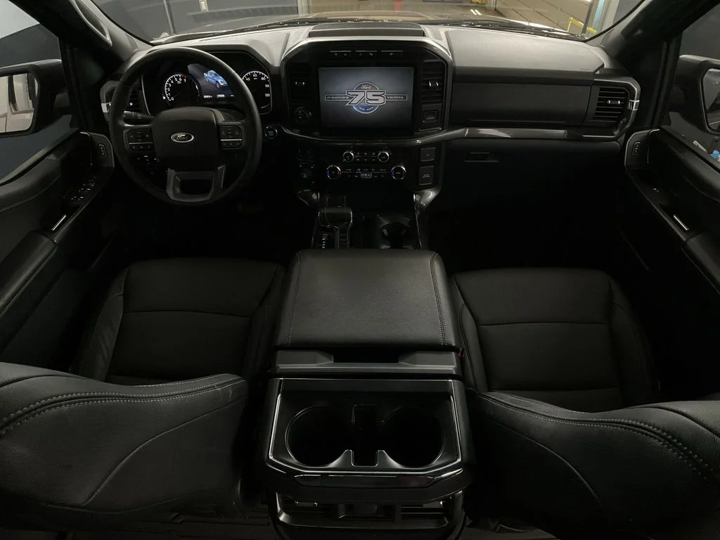 Used 2023 Black Metallic Ford XLT image 28