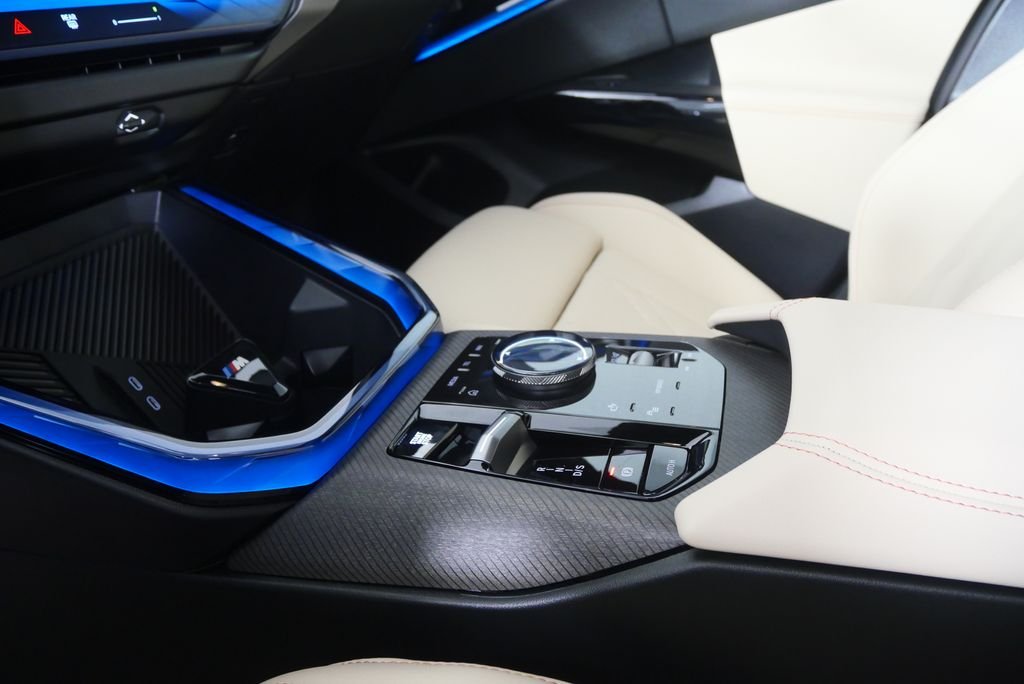 New 2026 Gray Metallic BMW 30 xDrive image 20