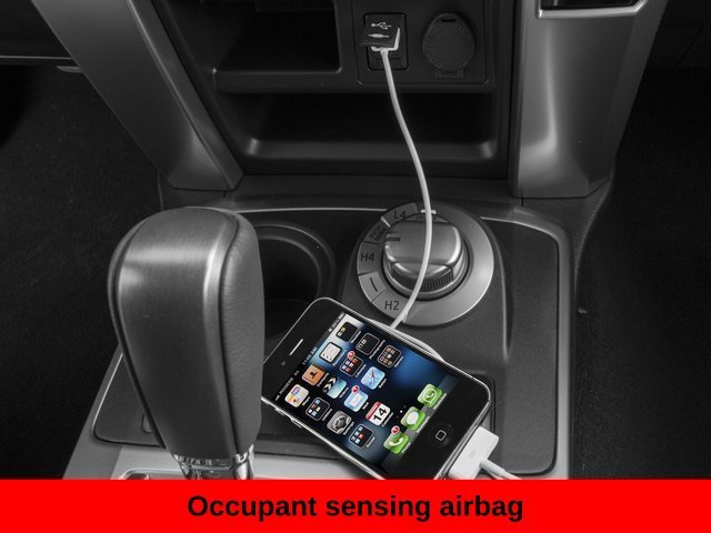 Used 2016 Black Toyota SR5 image 27