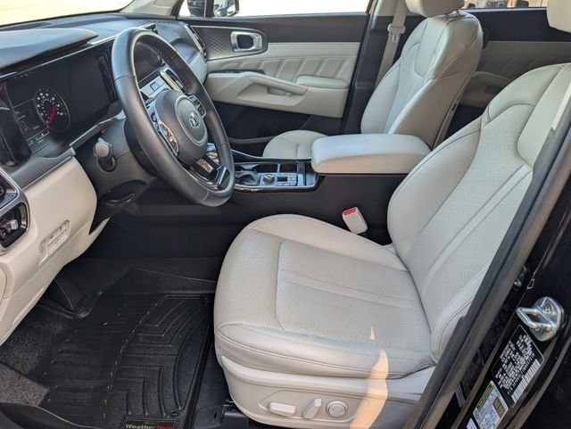 Used 2021 Black Kia SX image 8