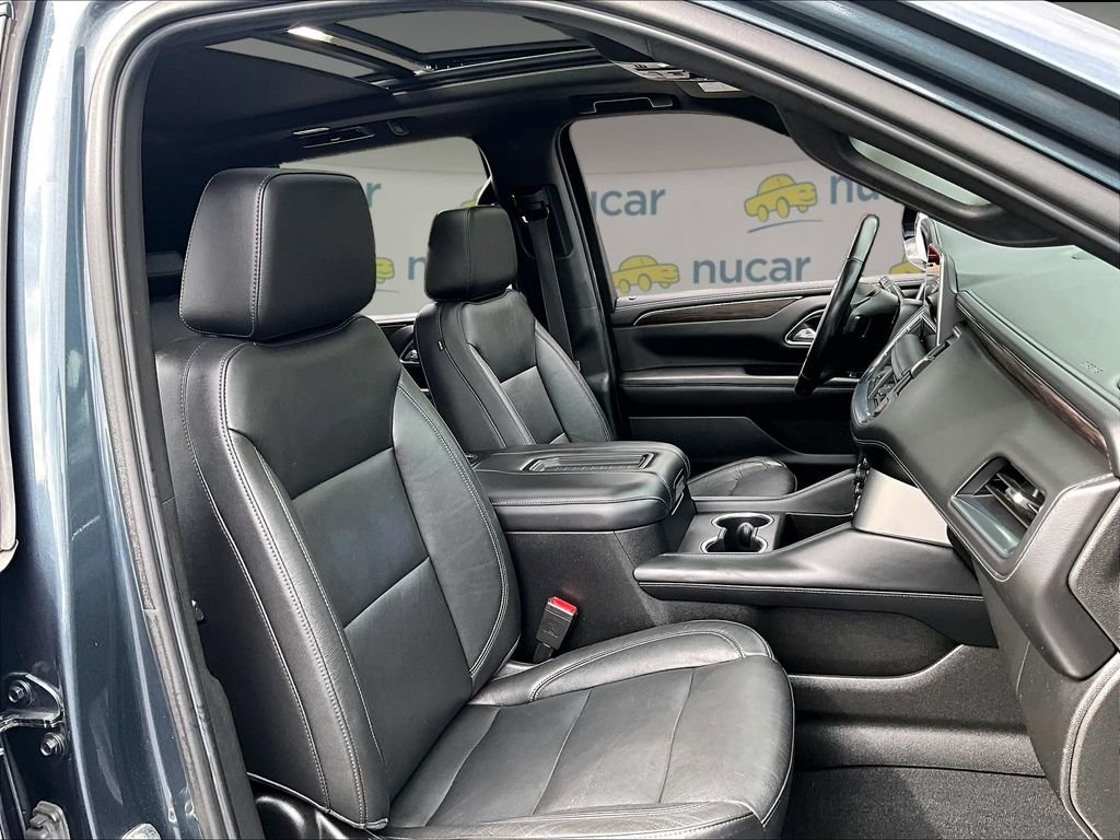 Used 2021 Gray Chevrolet Z71 image 11