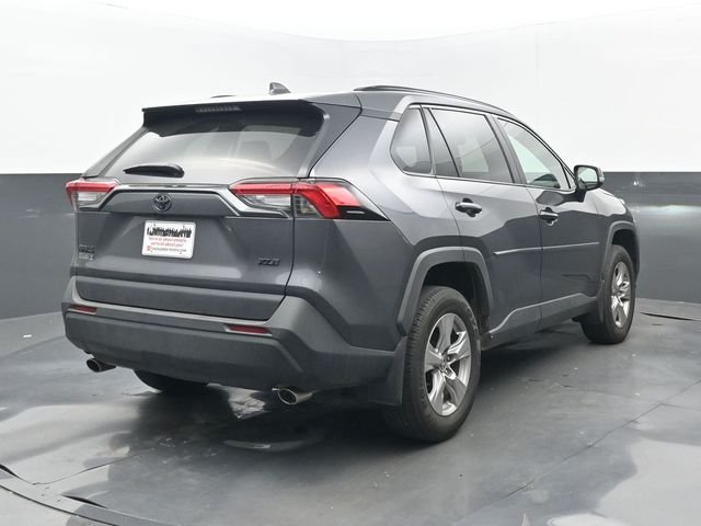 Used 2022 Magnetic Gray Metallic Toyota XLE image 6