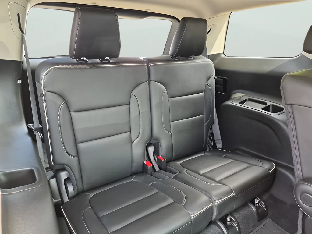 Used 2023 Sterling Metallic GMC Denali image 42