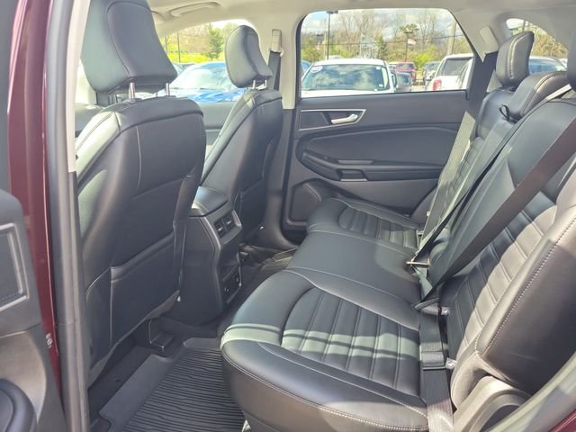 Used 2023 Burgundy Ford SEL image 27