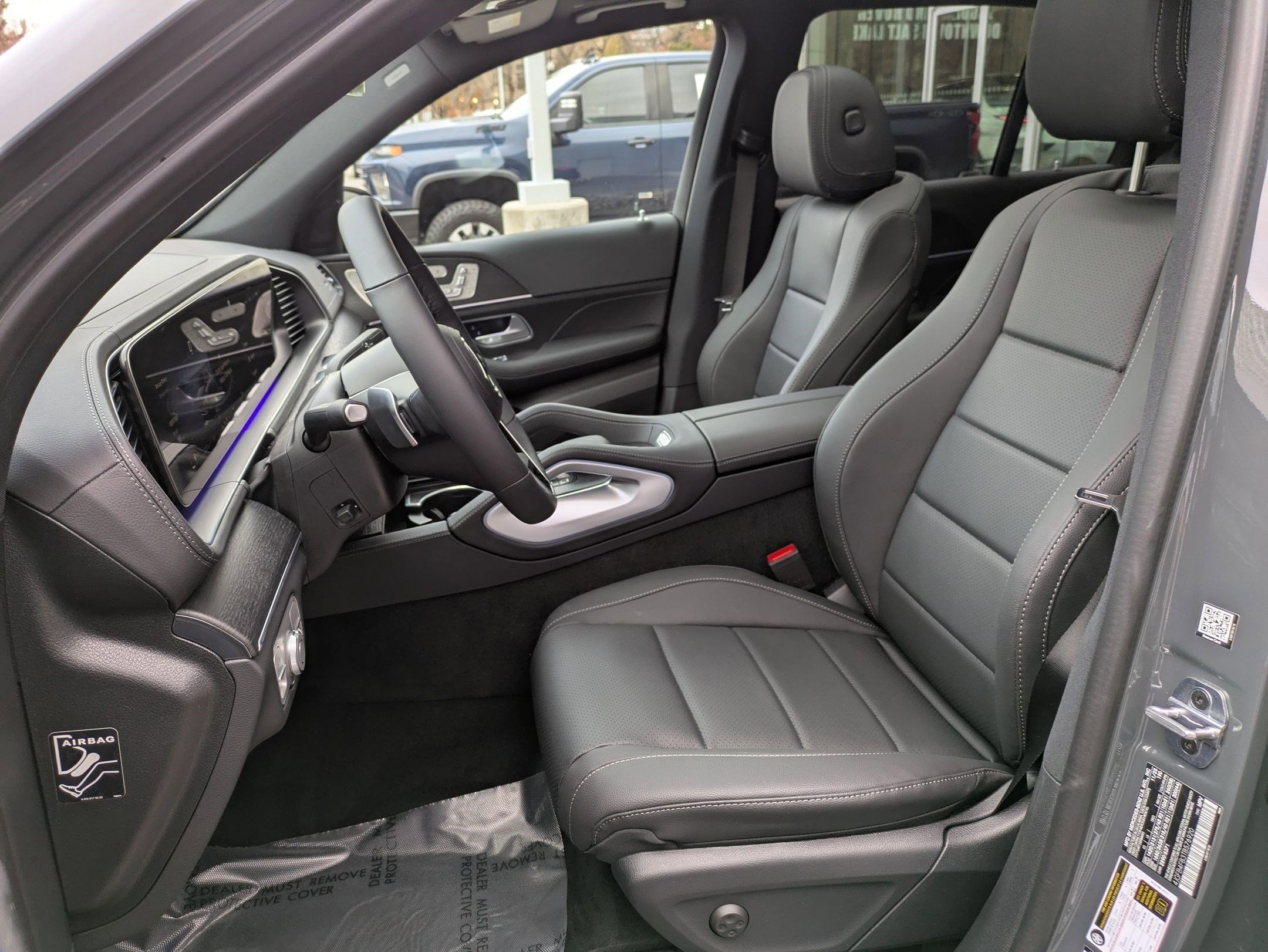 New 2026 MANUFAKTUR Silicon Grey Mercedes-Benz GLE 350 image 32