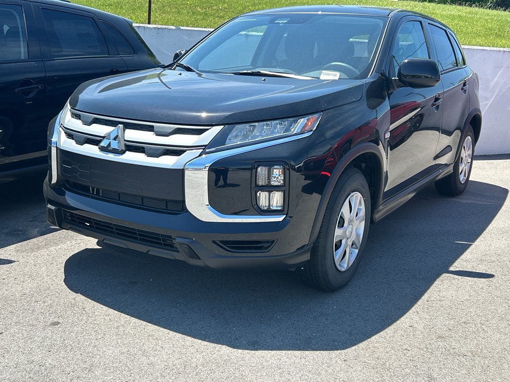 New 2026 Labrador Black Pearl Mitsubishi 2.0 S image 2
