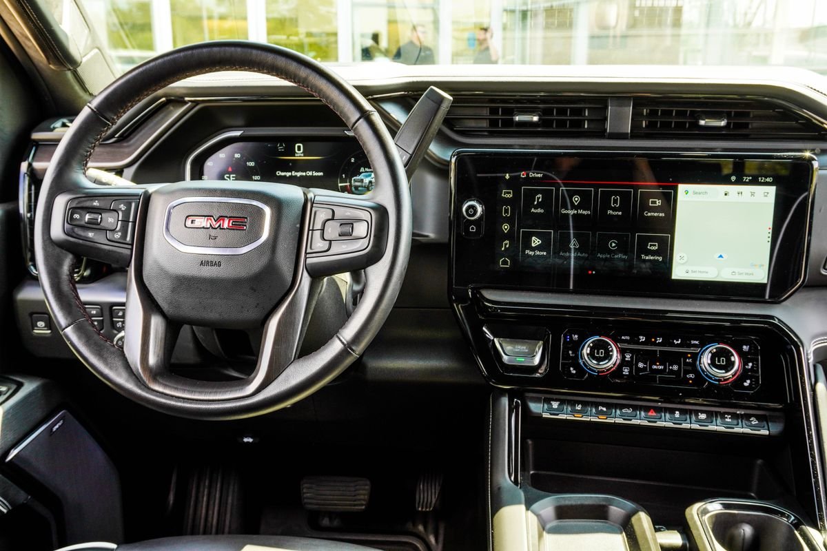 Used 2026 White GMC AT4X image 16
