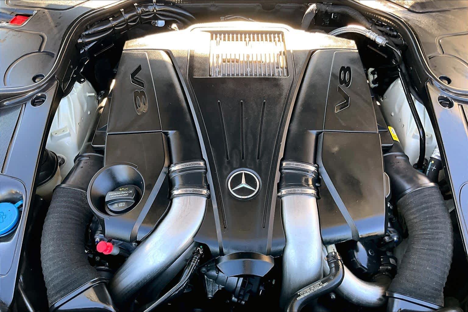 Used 2017 designo Diamond White Metallic Mercedes-Benz S 550 image 33