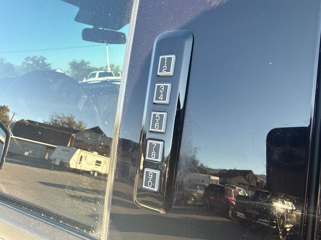 Used 2019 Oxford White Ford Raptor image 22
