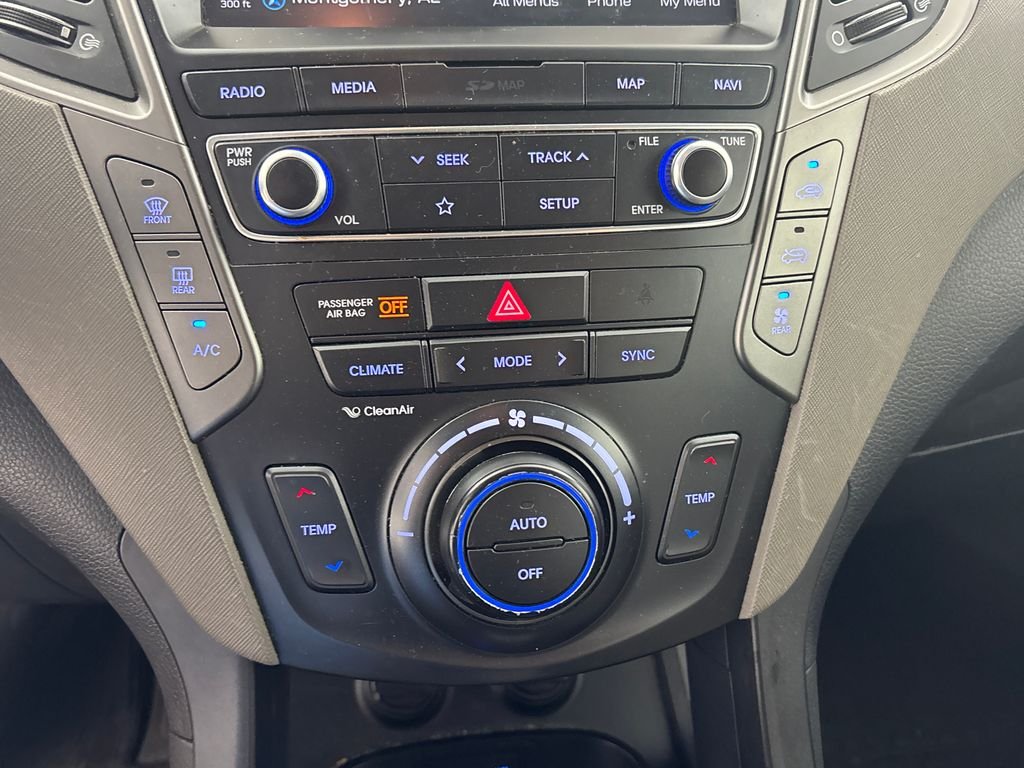 Used 2019 White Hyundai Limited image 31