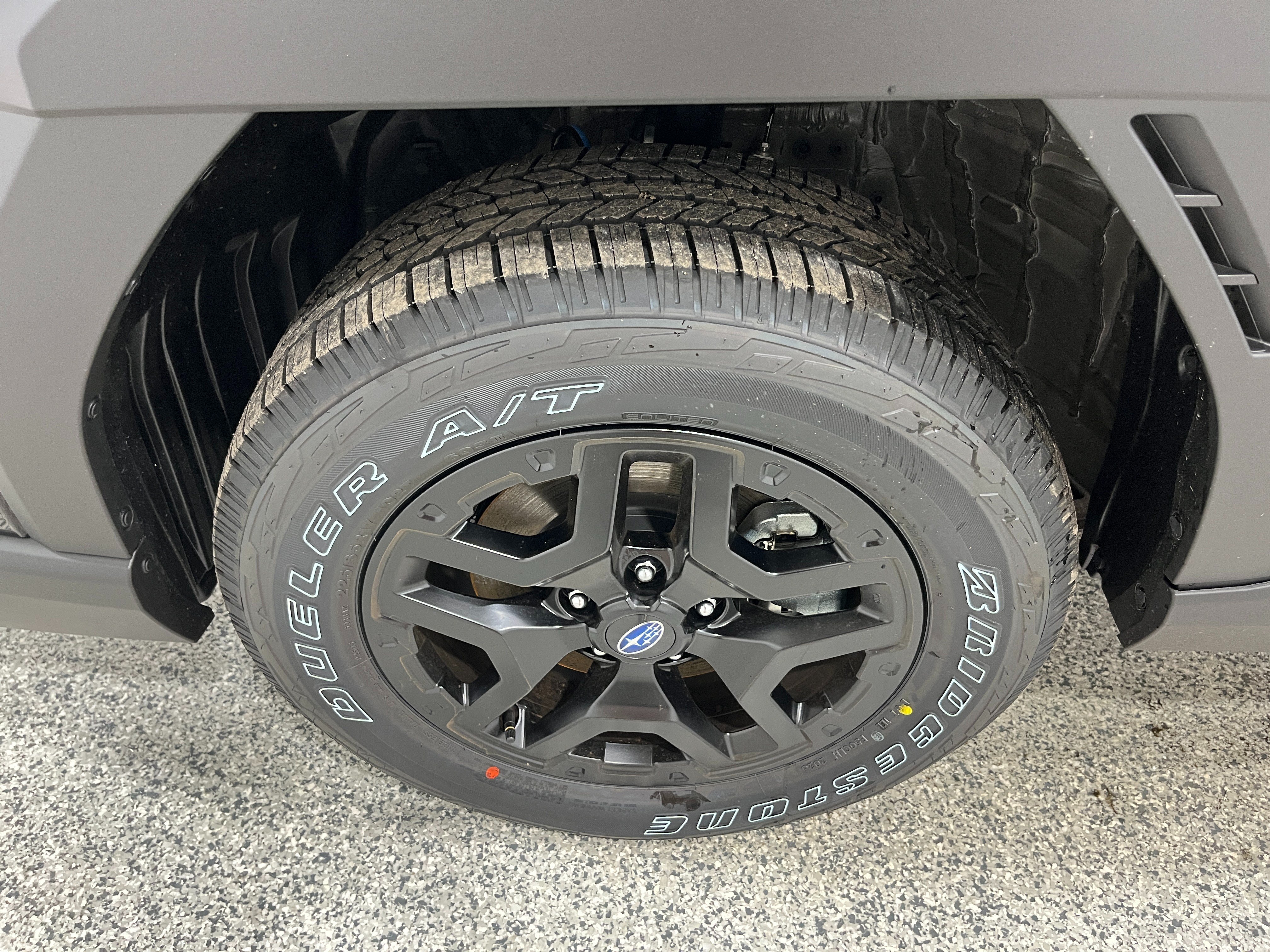 New 2026 CRYSTAL BLACK SILICA Subaru Wilderness image 11