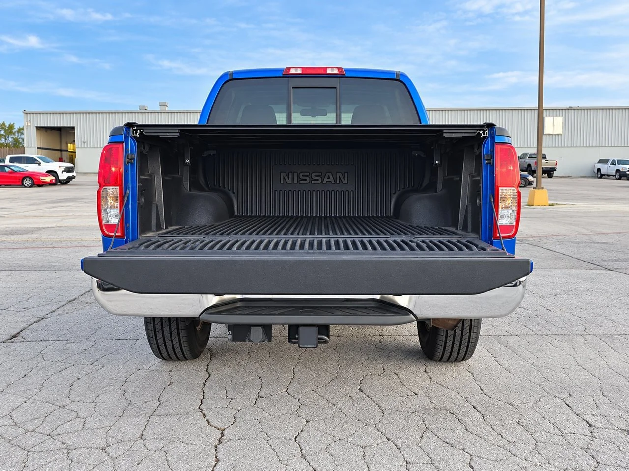 Used 2015 Metallic Blue Nissan S image 6