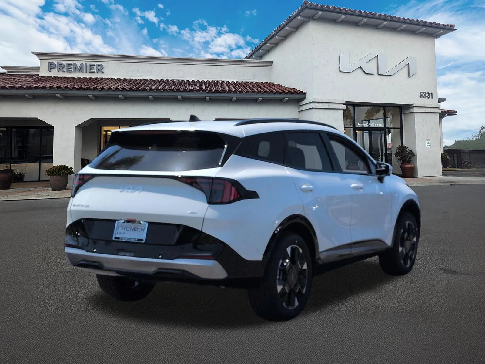 New 2026 Snow White Pearl Kia SX Prestige image 8