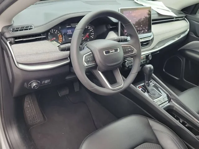 2022 Jeep Compass Latitude - Photo 16