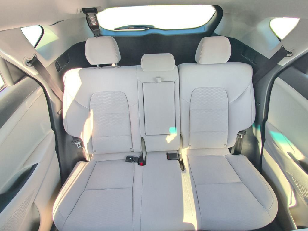 Used 2020  Hyundai SEL image 15