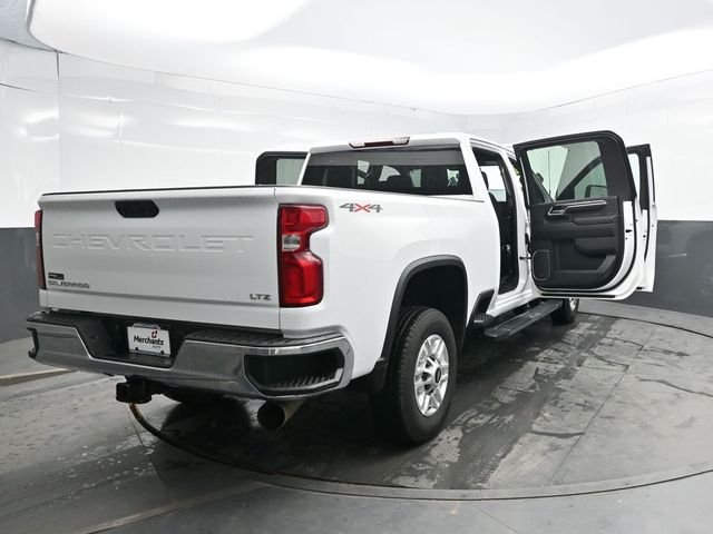 Used 2024 White Chevrolet LTZ image 38