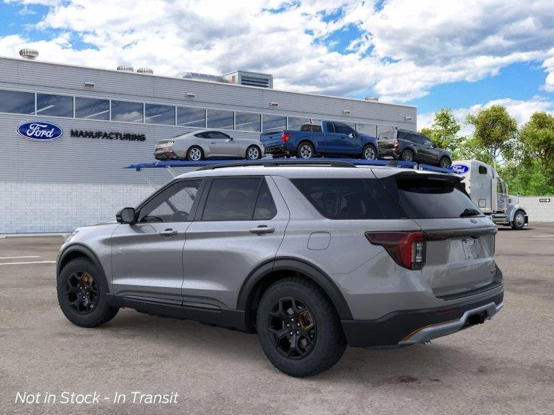 New 2026 Carbonized Gray Metallic Ford Tremor® image 5