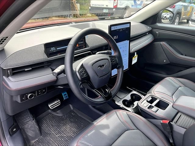 2025 Ford Mustang Mach-E — photo 22