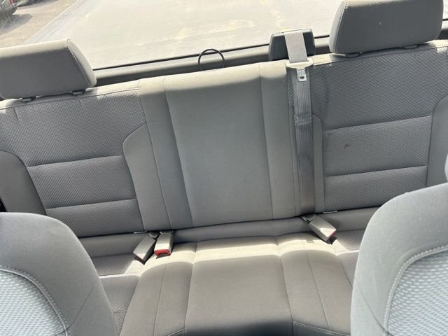 Used 2015 Silver GMC Base image 27