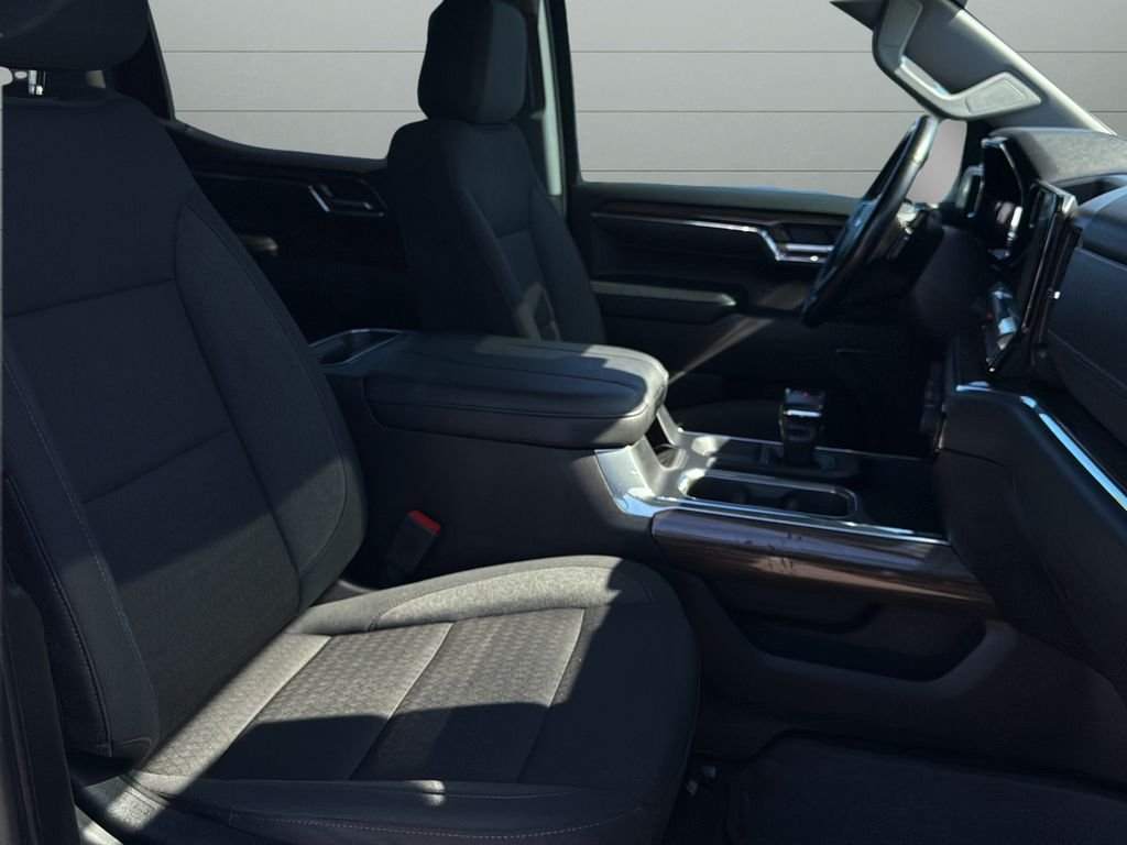 Used 2024  Chevrolet LT Trail Boss image 10