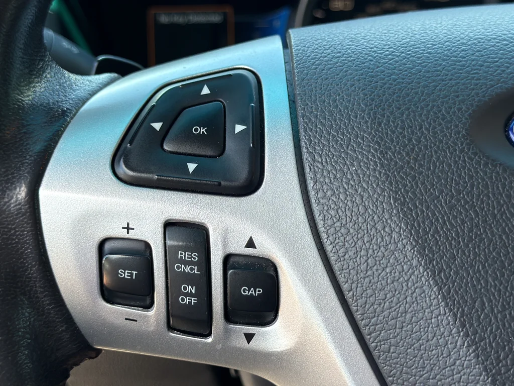 Used 2014 Silver Ford Sport image 18