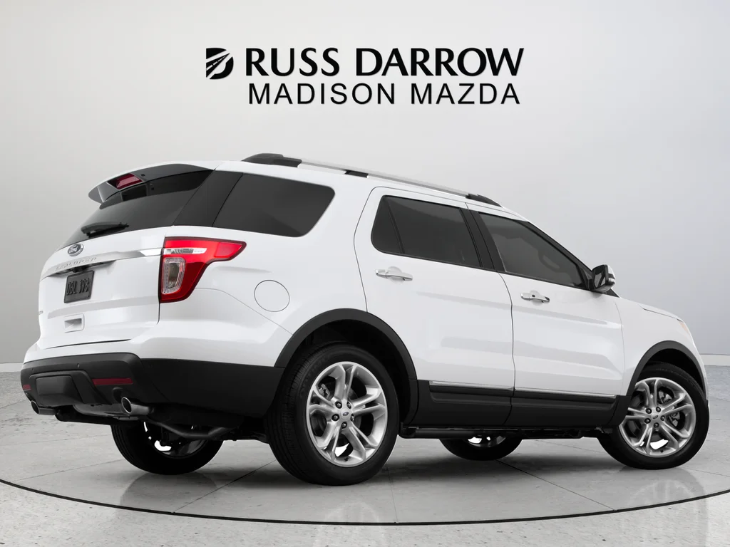 Used 2015 White Ford Limited image 6
