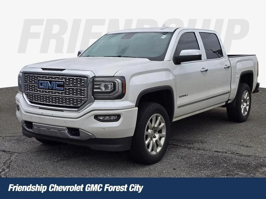 2018 GMC Sierra 4WD Crew Cab Standard Box's photo