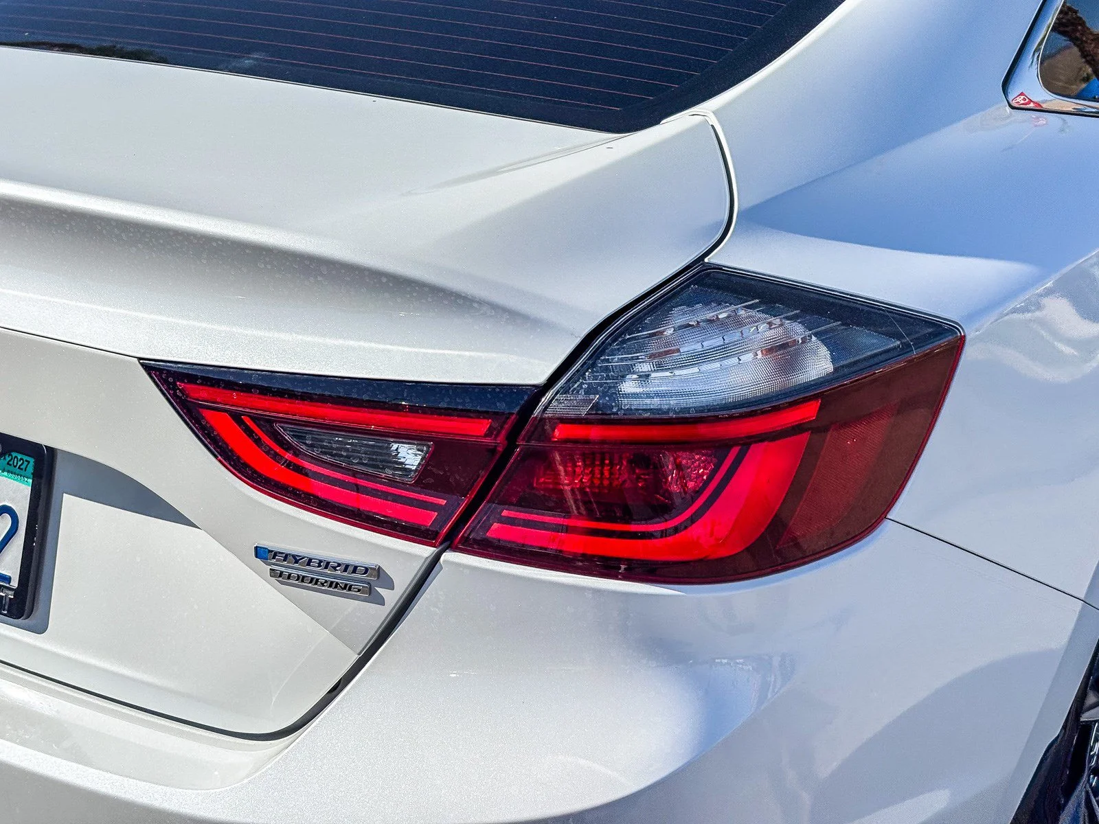 Used 2022 Platinum White Pearl Honda Touring image 7