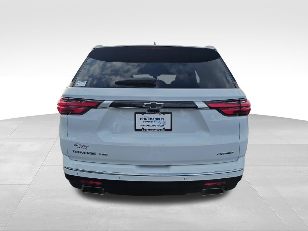 Used 2023 White Chevrolet Premier image 5
