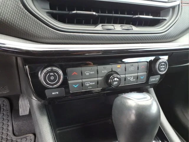 Used 2022 Black Jeep Trailhawk image 21