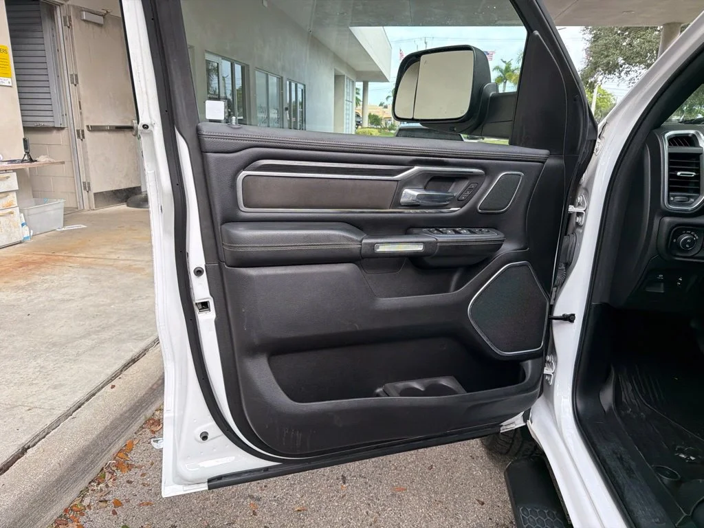 Used 2023 White Ram Laramie image 41