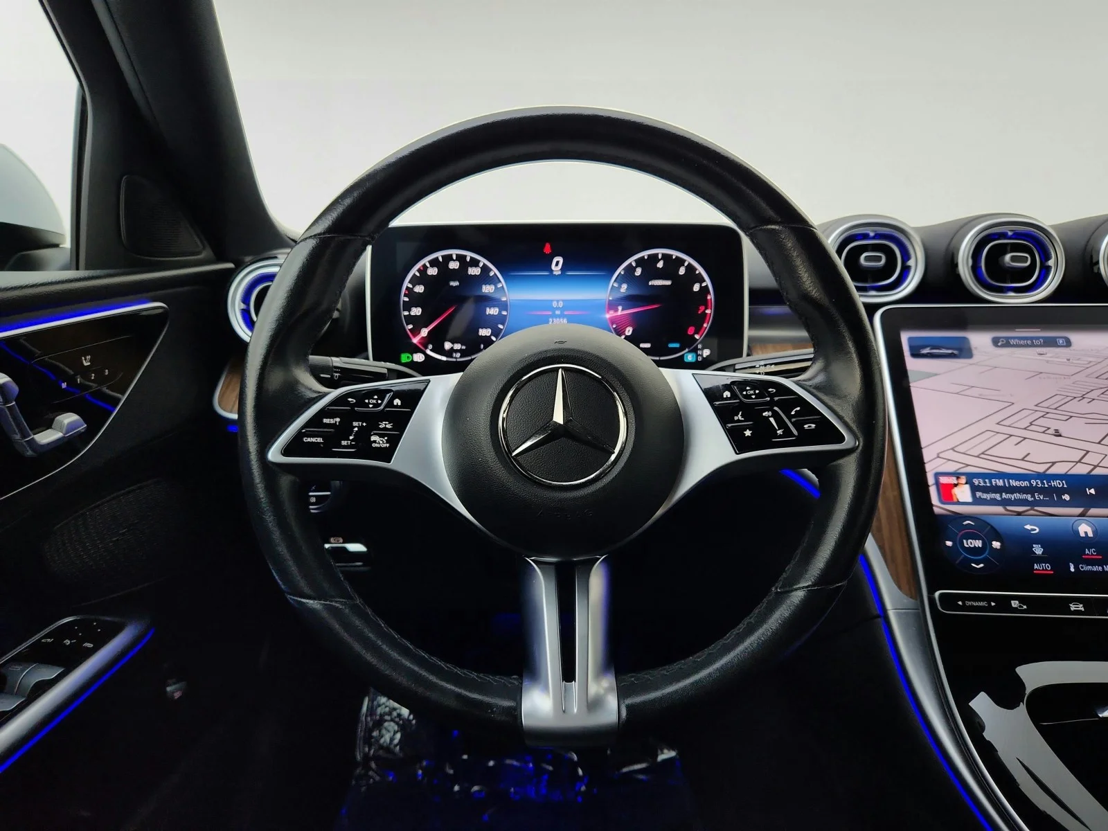 Used 2023 MANUFAKTUR Moonlight White Metallic Mercedes-Benz C 300 image 23
