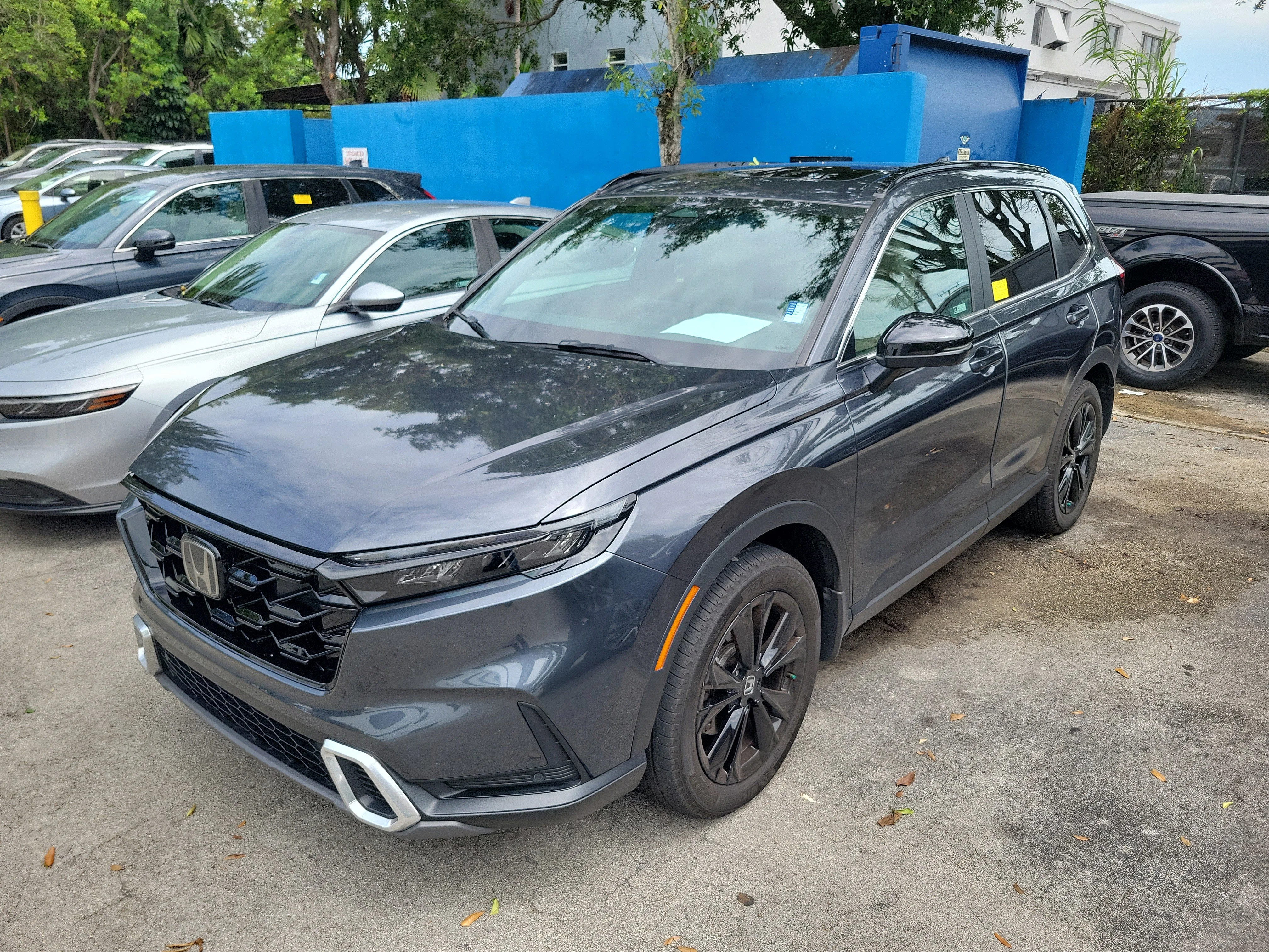 2024 Honda CR-V Hybrid Sport Touring AWD's photo