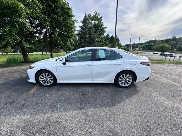 Used 2024 White Toyota LE image 6
