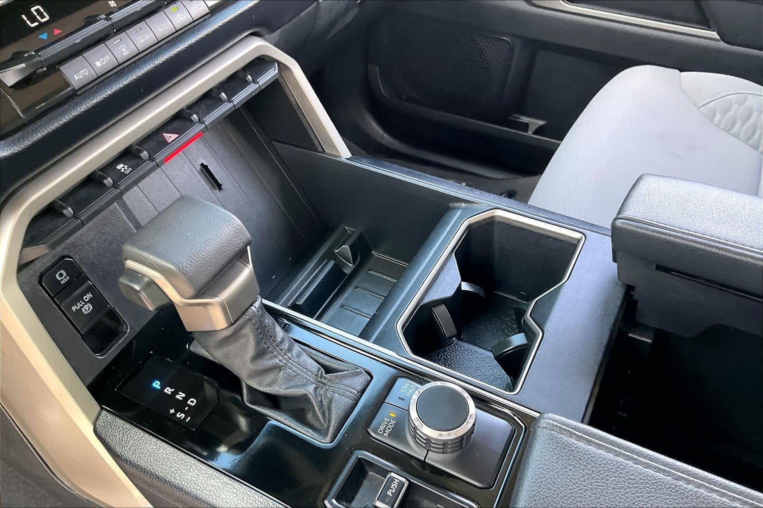 2023 Toyota Tundra SR5 - Photo 16