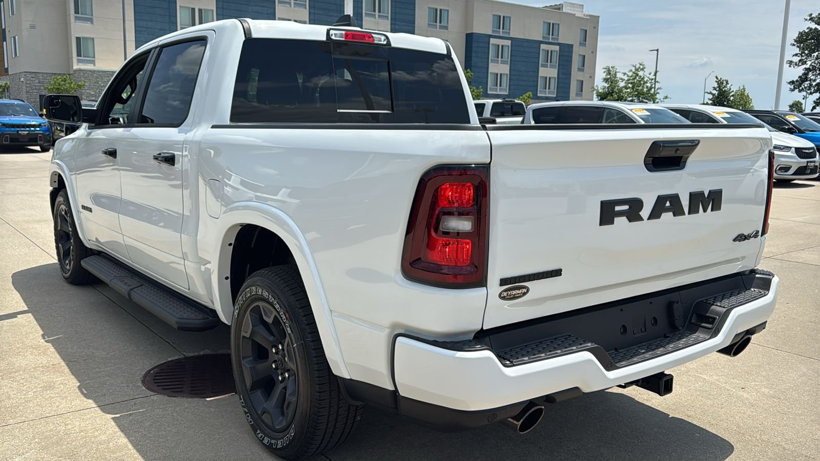 New 2026 Bright White Clearcoat RAM Big Horn/Lone Star image 10